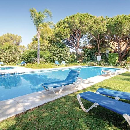 Beautiful Apartment In Marbella-Cabopino With 2 Bedrooms, Wifi And Outdoor Swimming Pool Exteriör bild