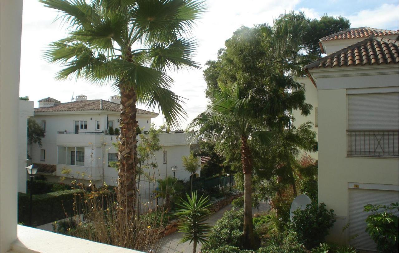 Beautiful Apartment In Marbella-Cabopino With 2 Bedrooms, Wifi And Outdoor Swimming Pool Exteriör bild